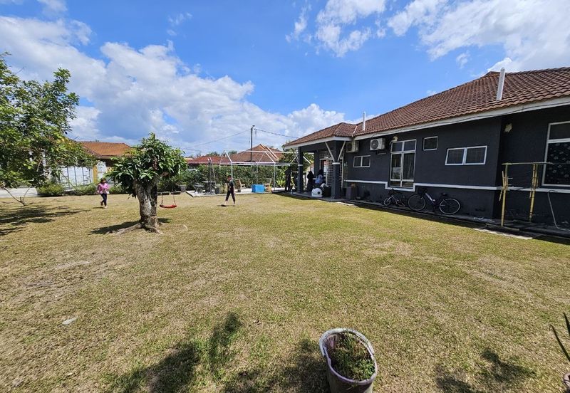 Desa Pinggiran Tanjung