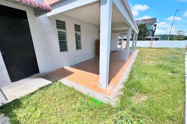 Bangi Avenue 3, Seksyen 7