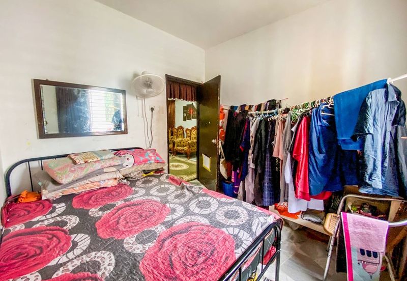 Astana Alam Apartment