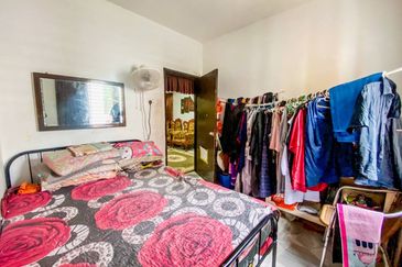 Astana Alam Apartment