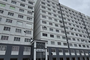 Simfoni Apartment @ Eco Majestic (Rumah Selangorku)