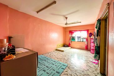 Sri Rakyat Apartment