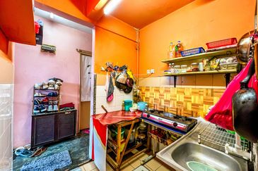 Sri Rakyat Apartment