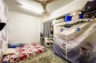 Sri Rakyat Apartment