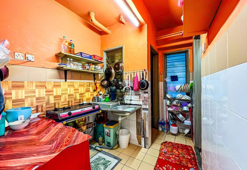 Sri Rakyat Apartment