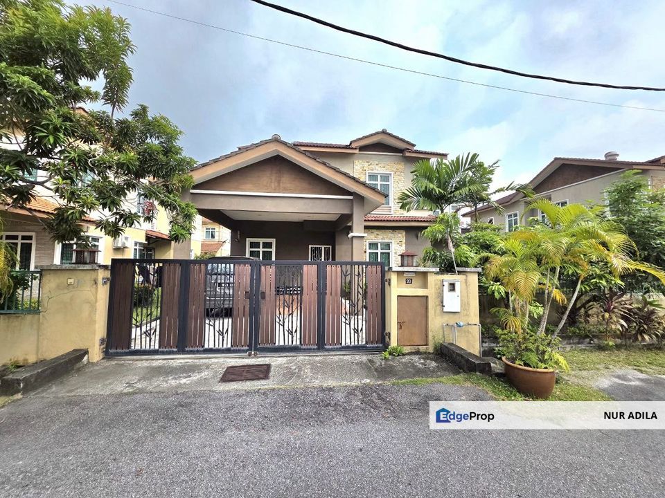 Bungalow Double Storey Desa Pinggiran Putra Kajang Nearby Putrajaya, Selangor, Kajang