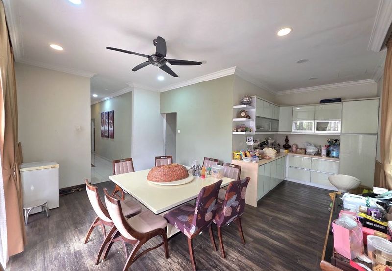 Desa Pinggiran Putra