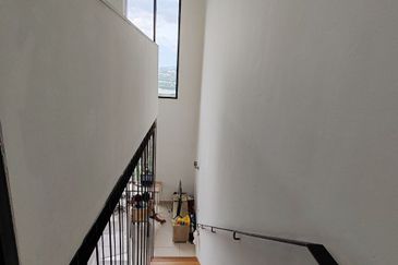 Corner Unit, Condominium Duplex, Centrus SOHO-1, Cyberjaya