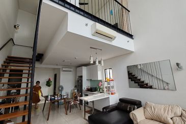 Corner Unit, Condominium Duplex, Centrus SOHO-1, Cyberjaya