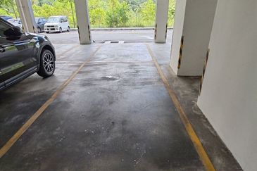 Ehsan Residence Condominium