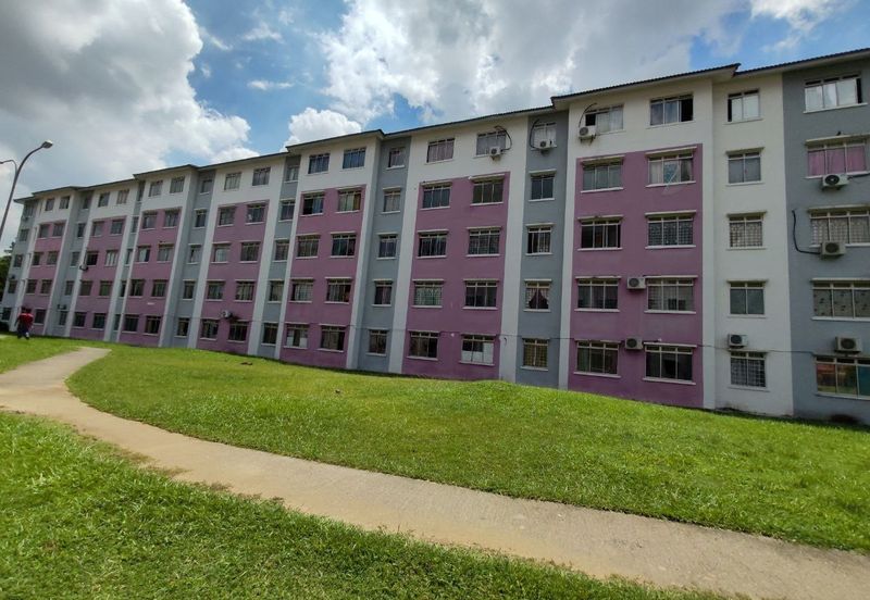 Pangsapuri Megah Villa