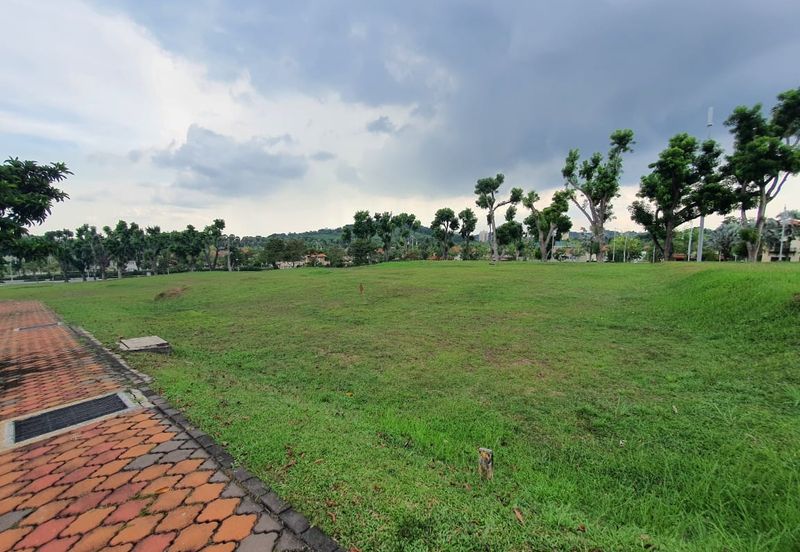 LAND FOR SALE LOT BUNGALOW, PRESINT 10 PUTRAJAYA (NEAR KOMPLEKS SERI PERDANA)