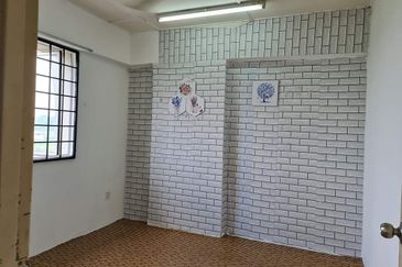 Pangsapuri Putra Damai