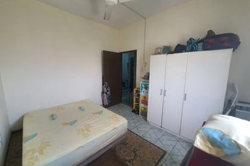 Pangsapuri Tun Teja 1