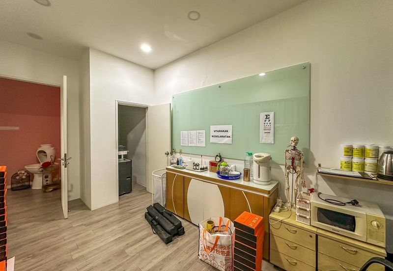 Brighton @ Eco Majestic