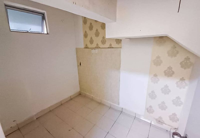 Desa Pinggiran Tanjung