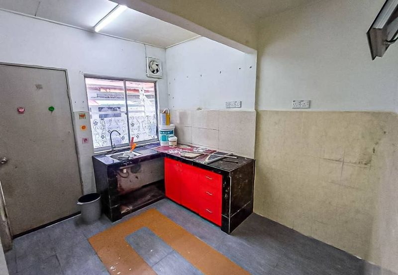 Desa Pinggiran Tanjung