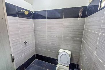 Desa Pinggiran Tanjung