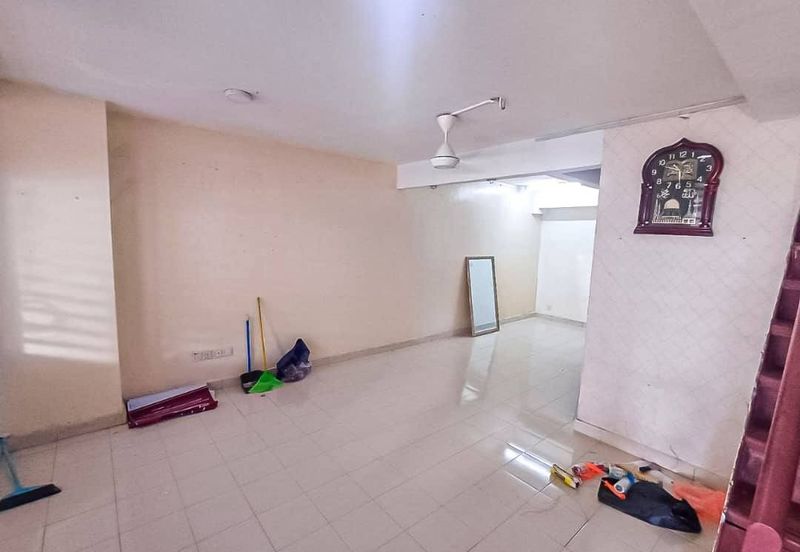 Desa Pinggiran Tanjung