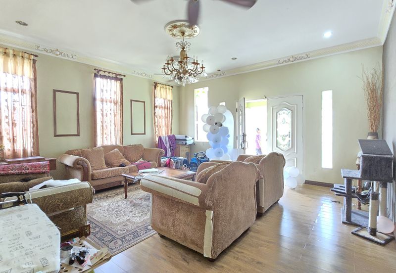 Putra Hill Residency