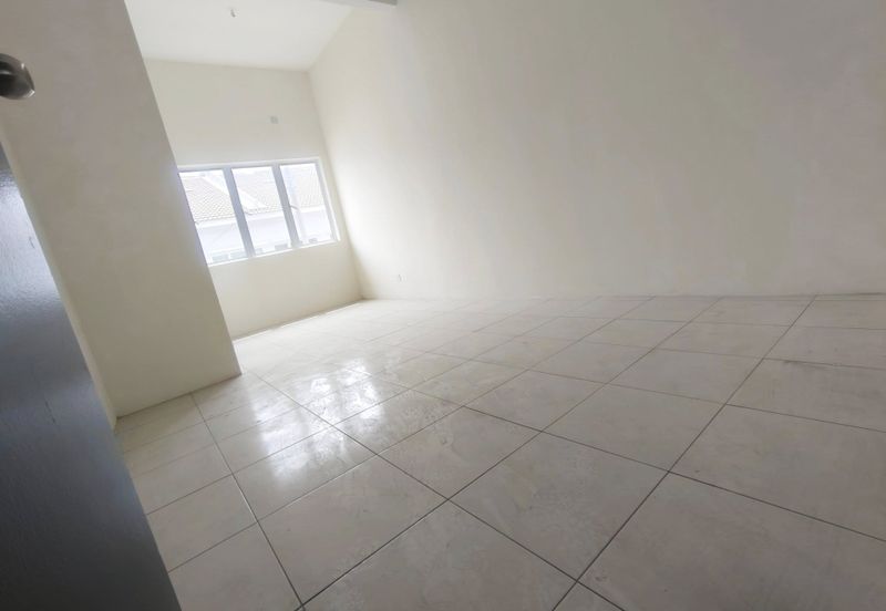 TAMAN LAPANGAN INDAH