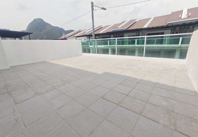 TAMAN LAPANGAN INDAH