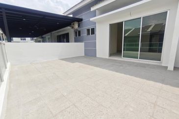 TAMAN LAPANGAN INDAH