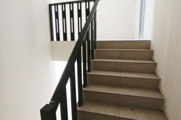 TAMAN LAPANGAN INDAH