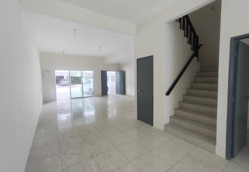 TAMAN LAPANGAN INDAH