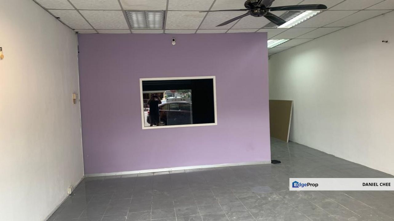 Bercham Double Storey Shop (Grd Floor) For Rent for Rental @RM1,500 By ...