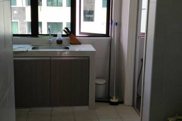 Avenue 2, Lake Valley