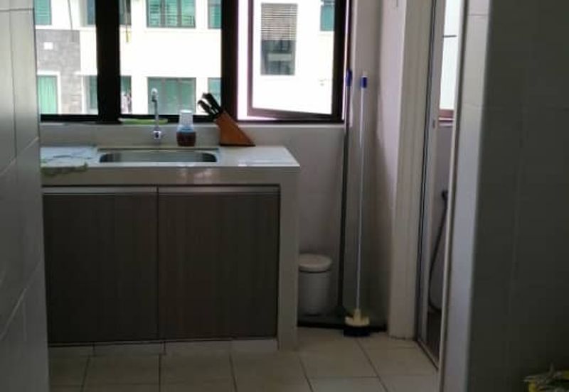 Avenue 2, Lake Valley