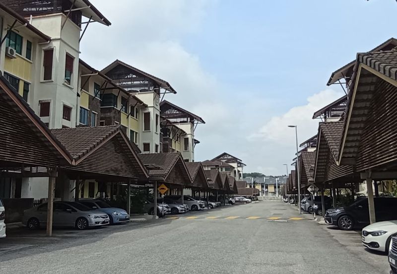 Avenue 2, Lake Valley