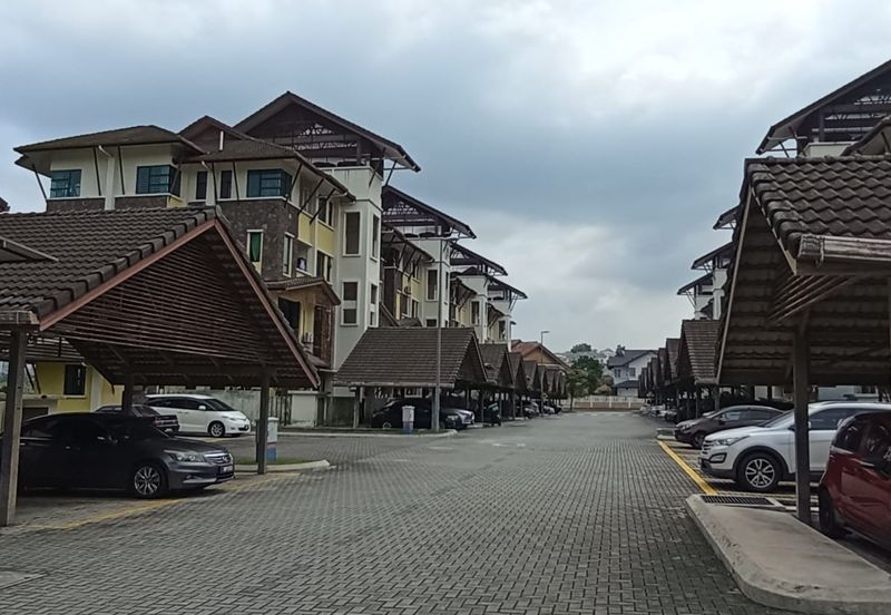 Avenue 2, Lake Valley