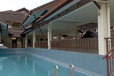 Avenue 2, Lake Valley