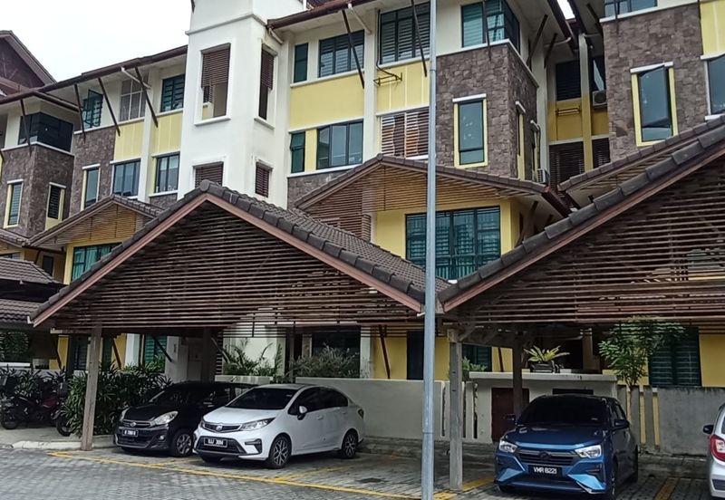 Avenue 2, Lake Valley