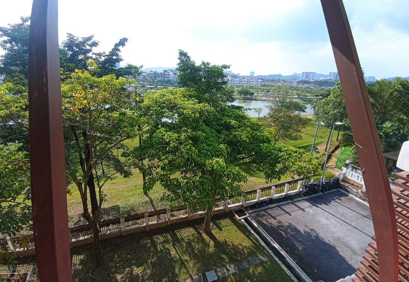 Avenue 2, Lake Valley