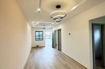 Apartment Seri Intan, Bandar Seri Alam