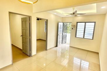 Flat Taman Ungku Tun Aminah