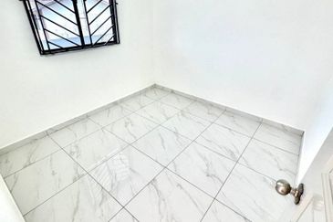 Flat Taman Ungku Tun Aminah