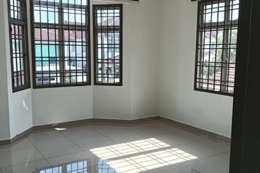 Taman Nusa Bestari 2