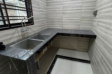 Taman Ungku Tun Aminah