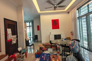 Taman Impian Heights