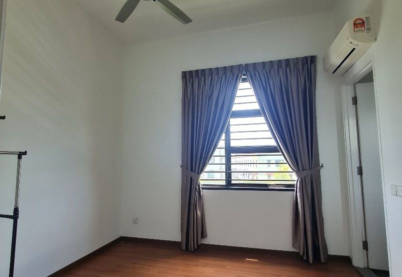 Garden Villa @ Bukit Indah 2