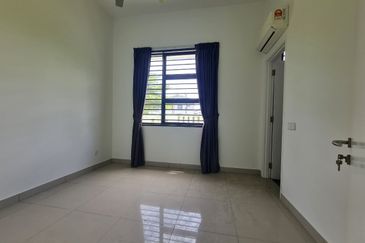 Garden Villa @ Bukit Indah 2