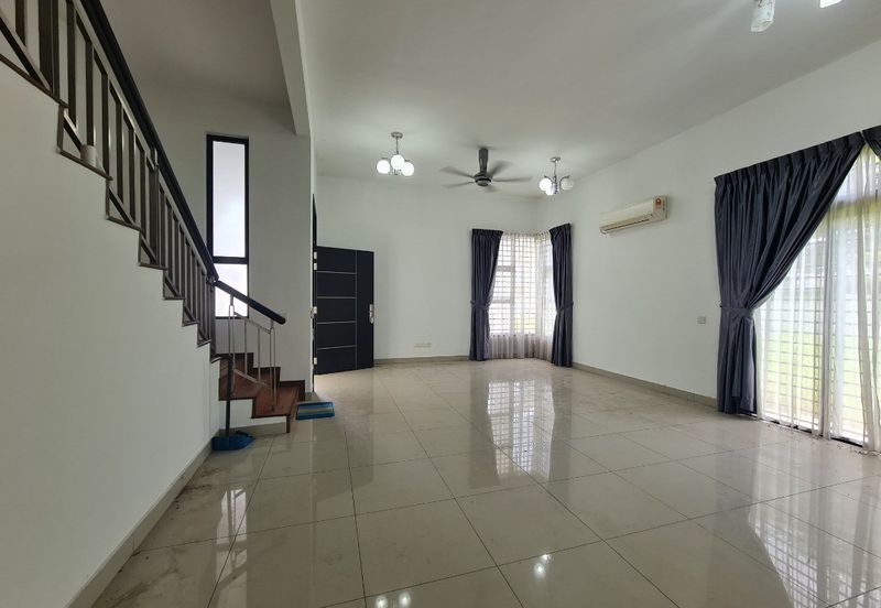 Garden Villa @ Bukit Indah 2