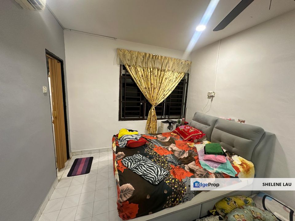 Taman Universiti Double Storey Terrace For Sale, Johor, Skudai