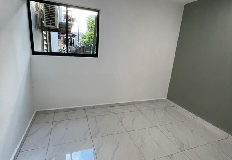 Flat Bandar Selesa Jaya