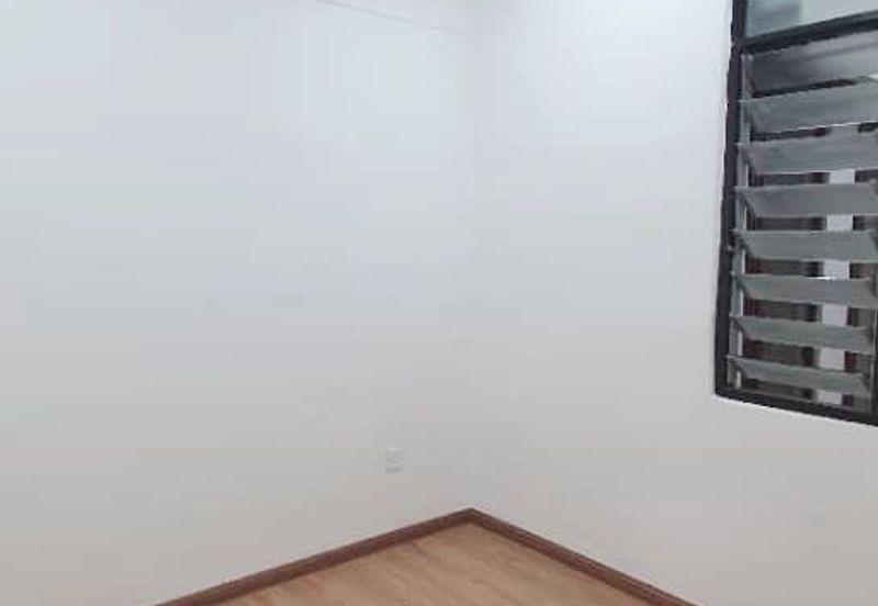 Flat Temenggong, Bandar Indahpura