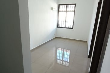 Taman Nusa Bestari 2